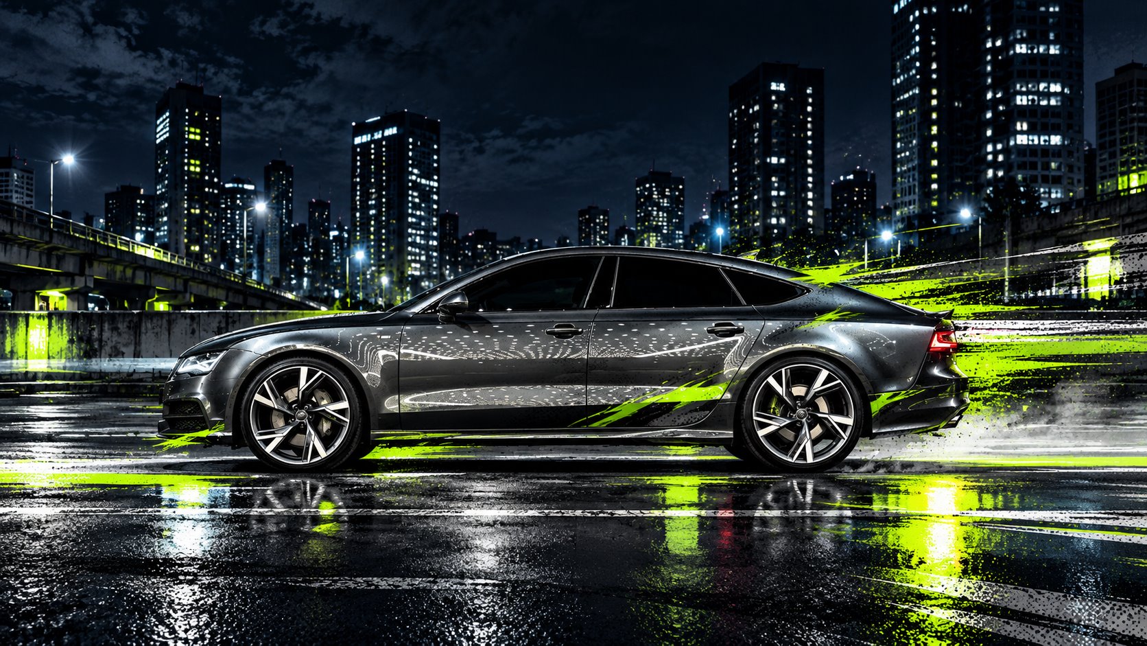 Audi A7 Silent Charger сбоку, ночной город и зелёные граффити